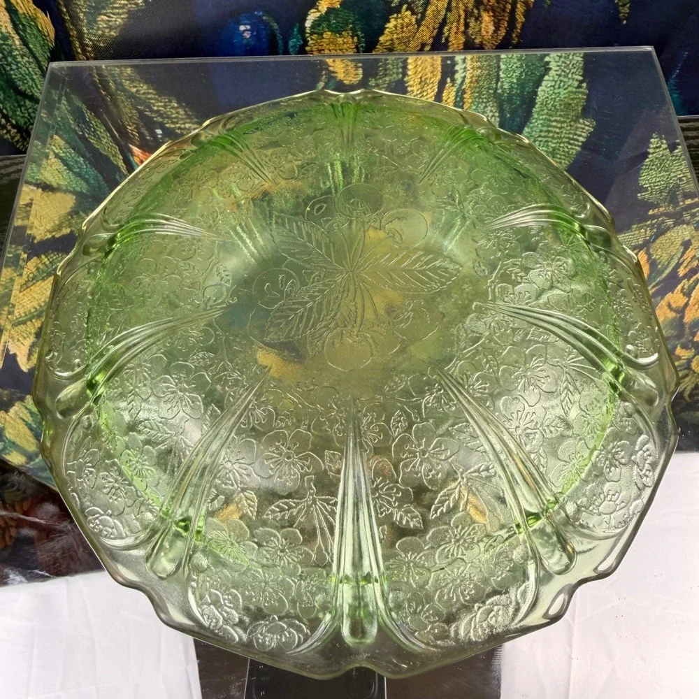 Vintage‎ Jeanette Green Uranium Glass Cherry Blossom Bowl Scalloped 9 Inch Glows